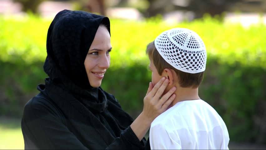 Pesan Rasulullah Perihal Mendidik Anak dalam Islam
